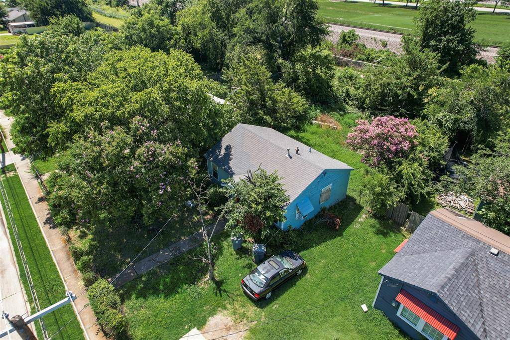 Dallas, TX 75235,1524 Briarcliff Road