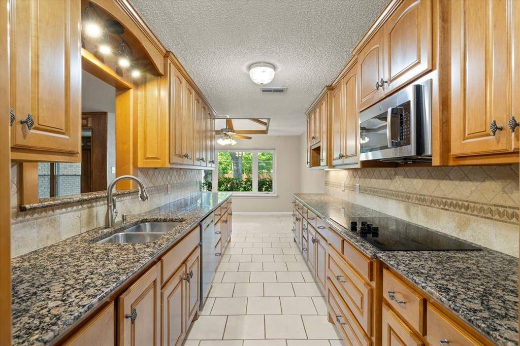 Arlington, TX 76013,1705 Wellington Court