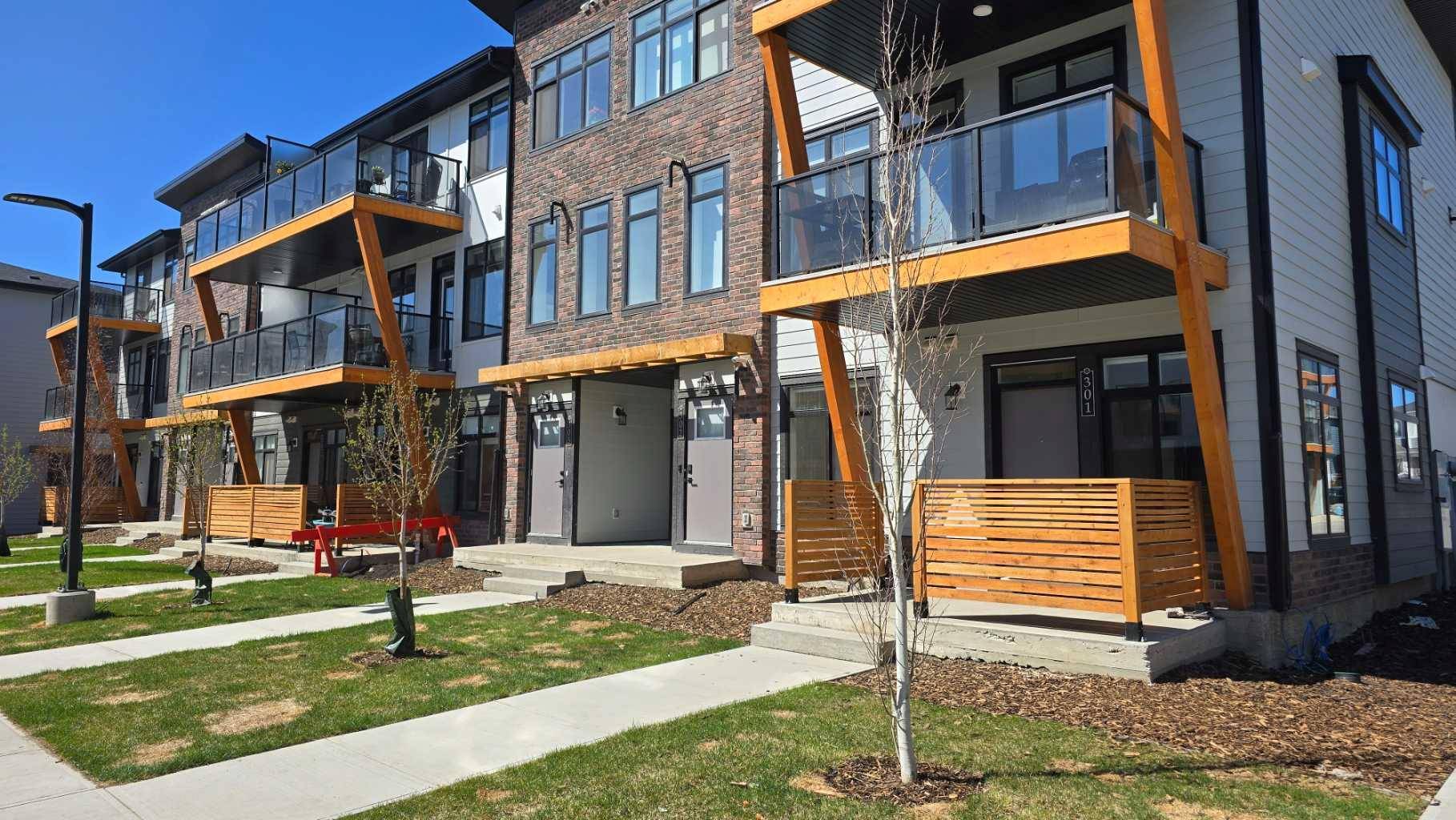Calgary, AB T3M 3Y5,562 Seton CIR Southeast #301