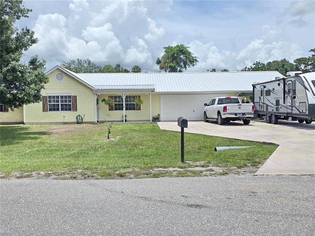 Okeechobee, FL 34974,3701 SE 25th St