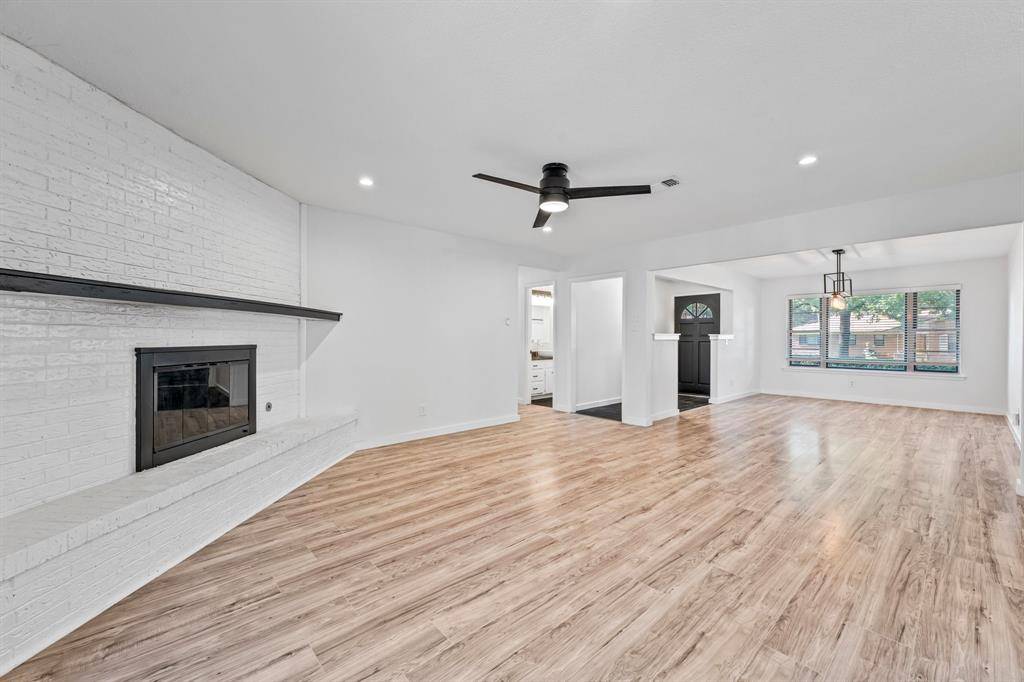 Hurst, TX 76054,600 Circleview Drive N
