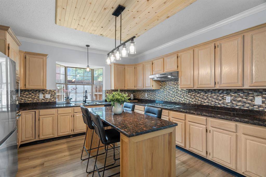 Dallas, TX 75249,8347 Mountainview Drive