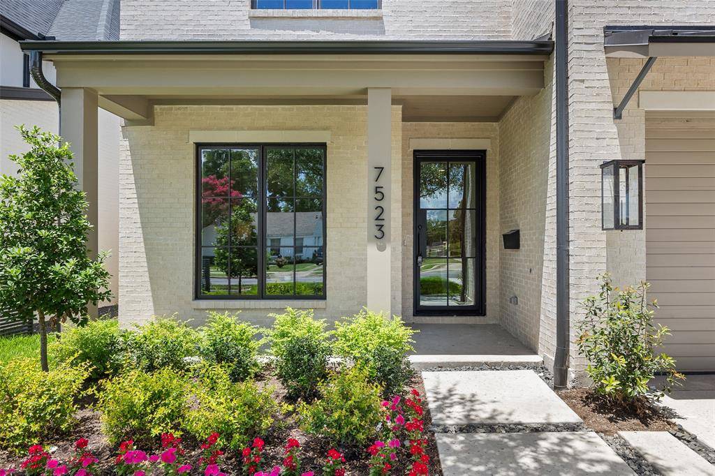Dallas, TX 75209,7523 Robin Road
