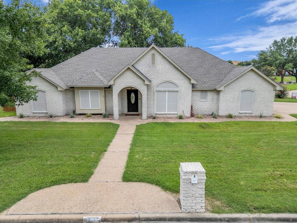 Hewitt, TX 76643,1416 Dendron Drive