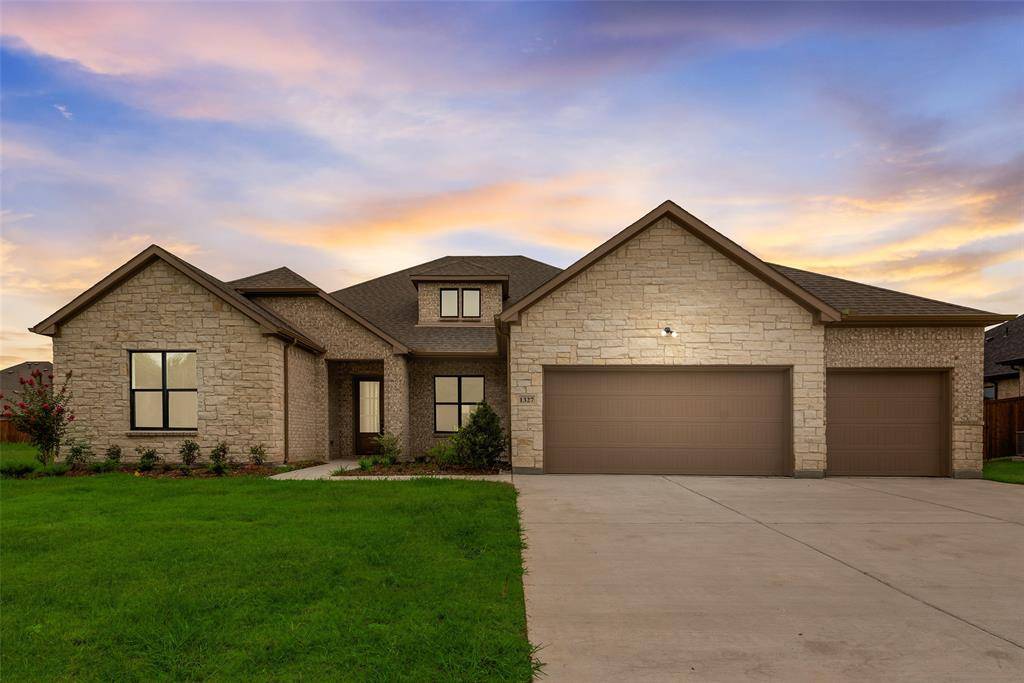 Van Alstyne, TX 75495,1327 Emma Drive