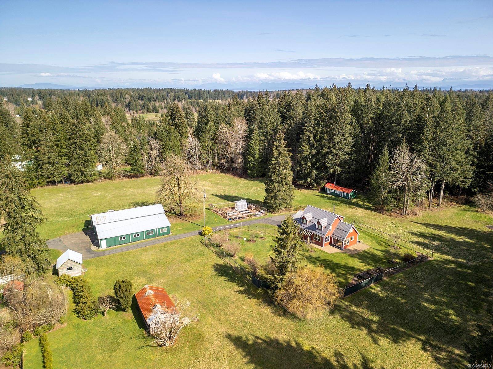 Black Creek, BC V9J 1G5,7792 Island Hwy N