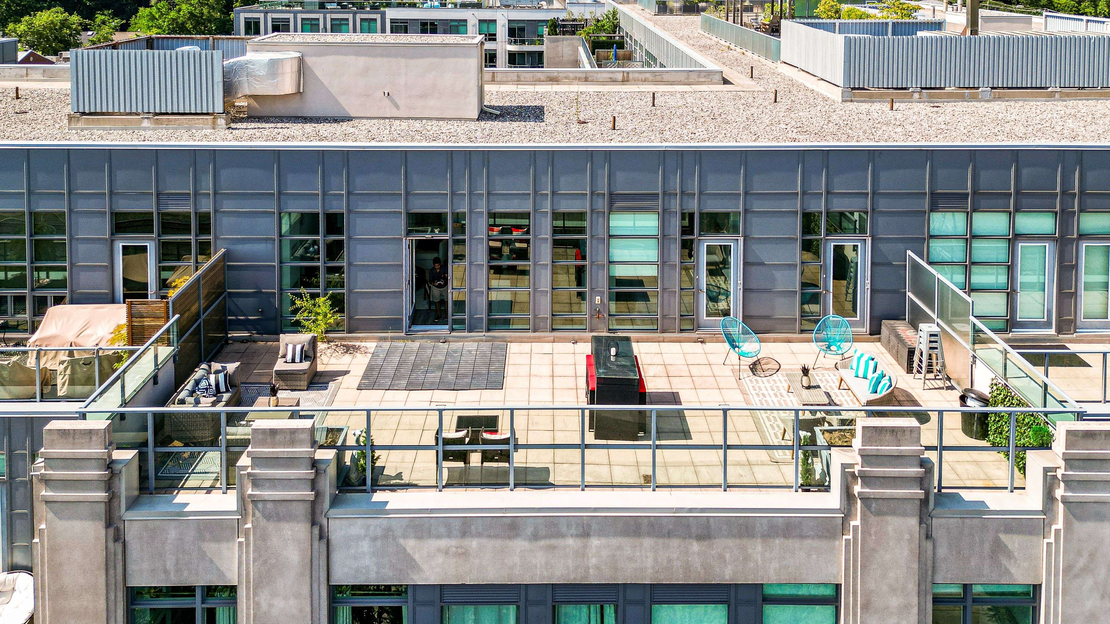 Toronto C02, ON M4V 3E3,380 Macpherson AVE #615