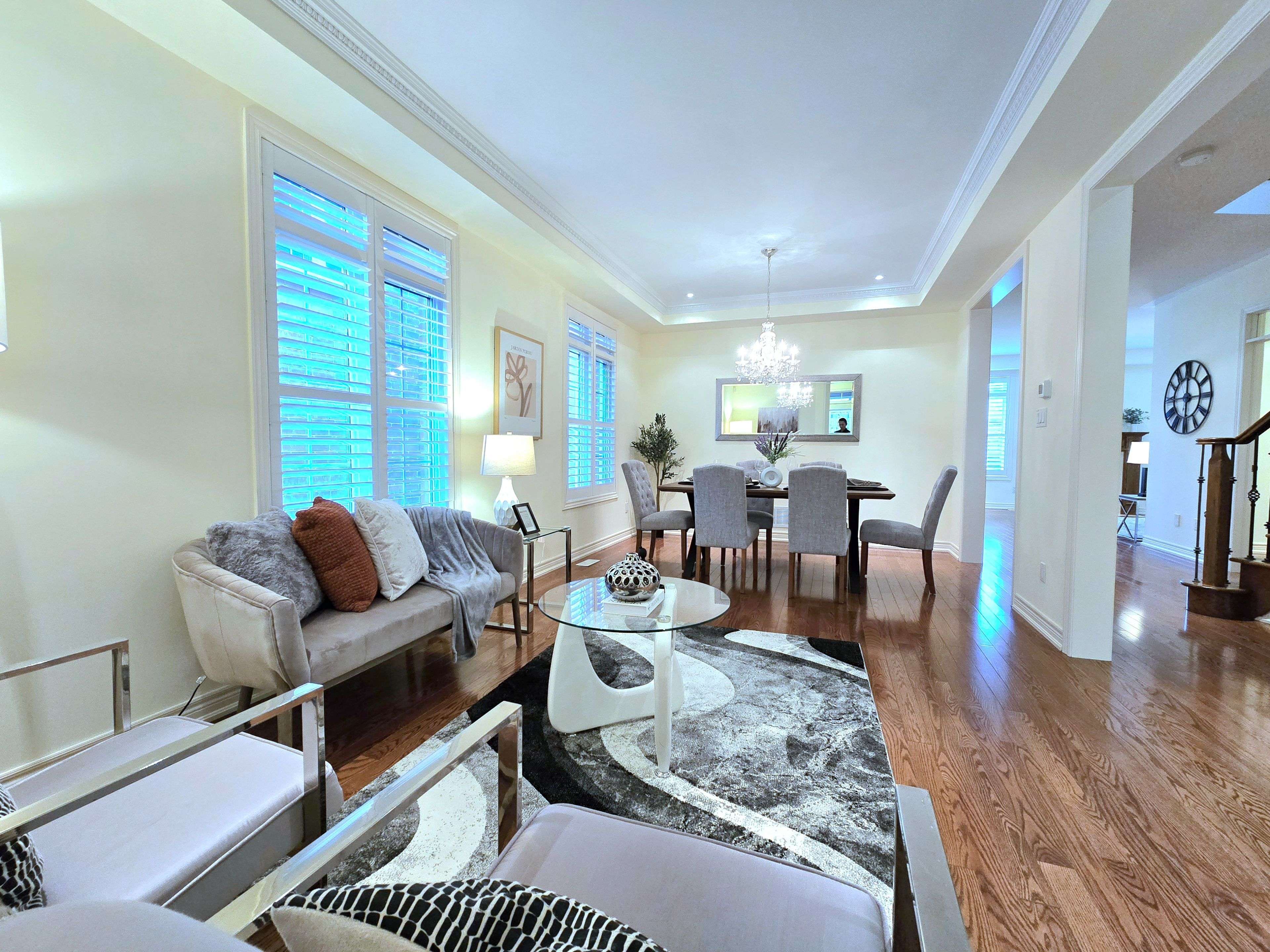 Markham, ON L6C 0A8,6 Castleglen BLVD