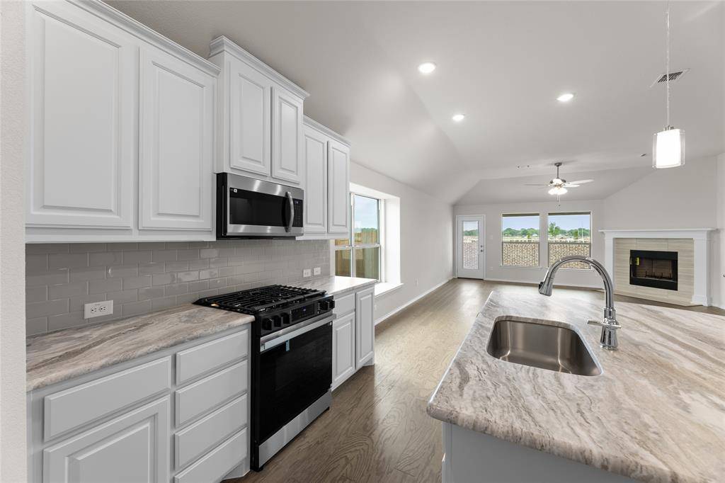 Crowley, TX 76036,1005 Pineview Lane