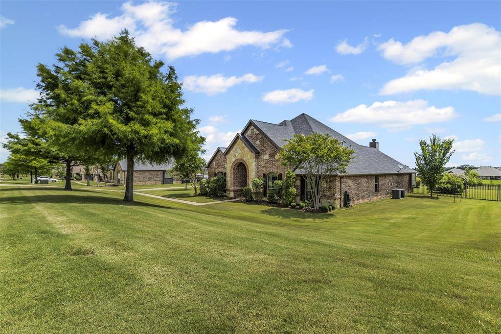 Burleson, TX 76028,217 Silver Rose Boulevard