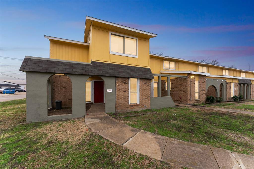 Grand Prairie, TX 75050,2401 Doreen