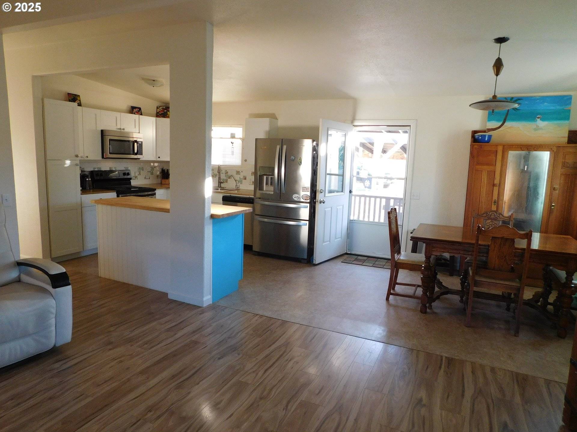 Fall Creek, OR 97438,38222 PLACE RD
