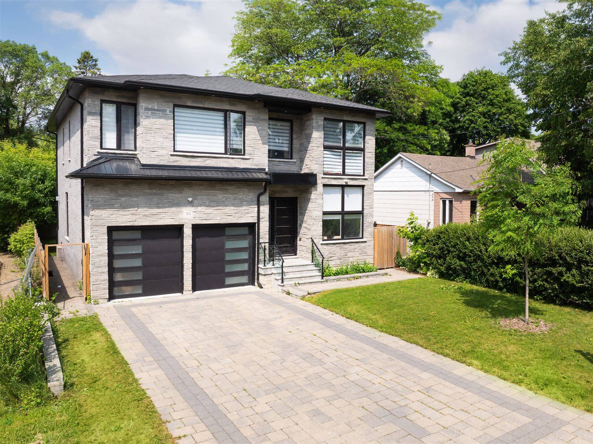 Toronto E08, ON M1M 2N7,50 Eastville AVE