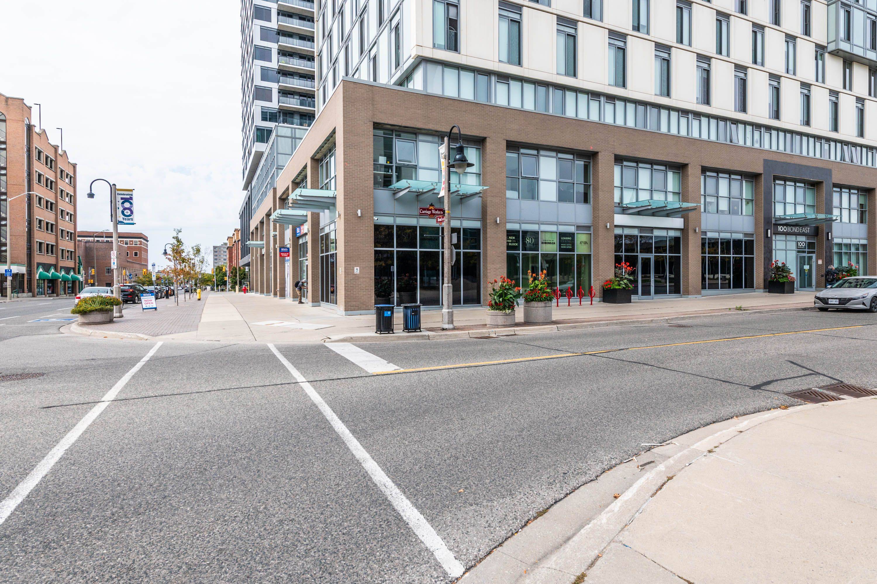 Oshawa, ON L1G 0A2,100 Bond ST E #4