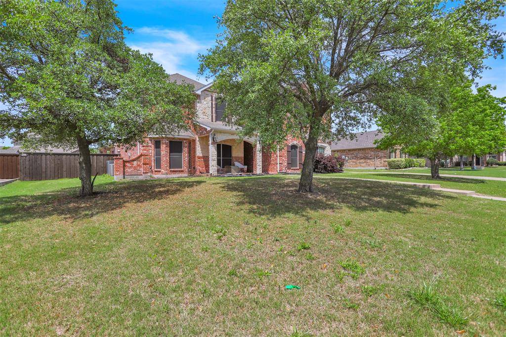 Forney, TX 75126,808 Wren Court