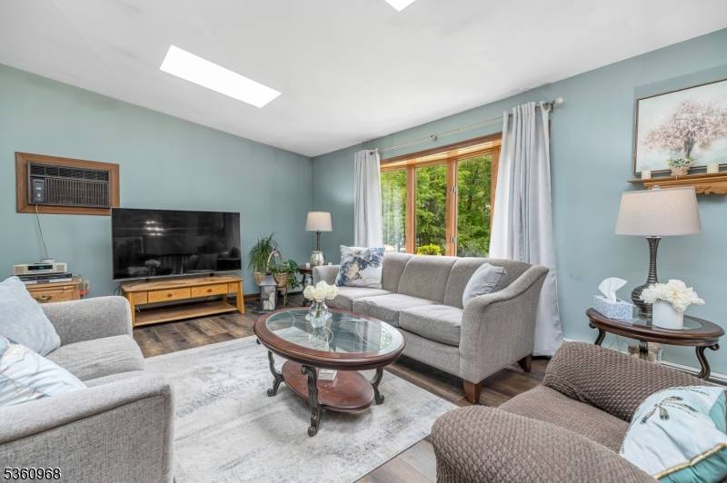 West Milford Twp., NJ 07421,147 Papscoe Rd