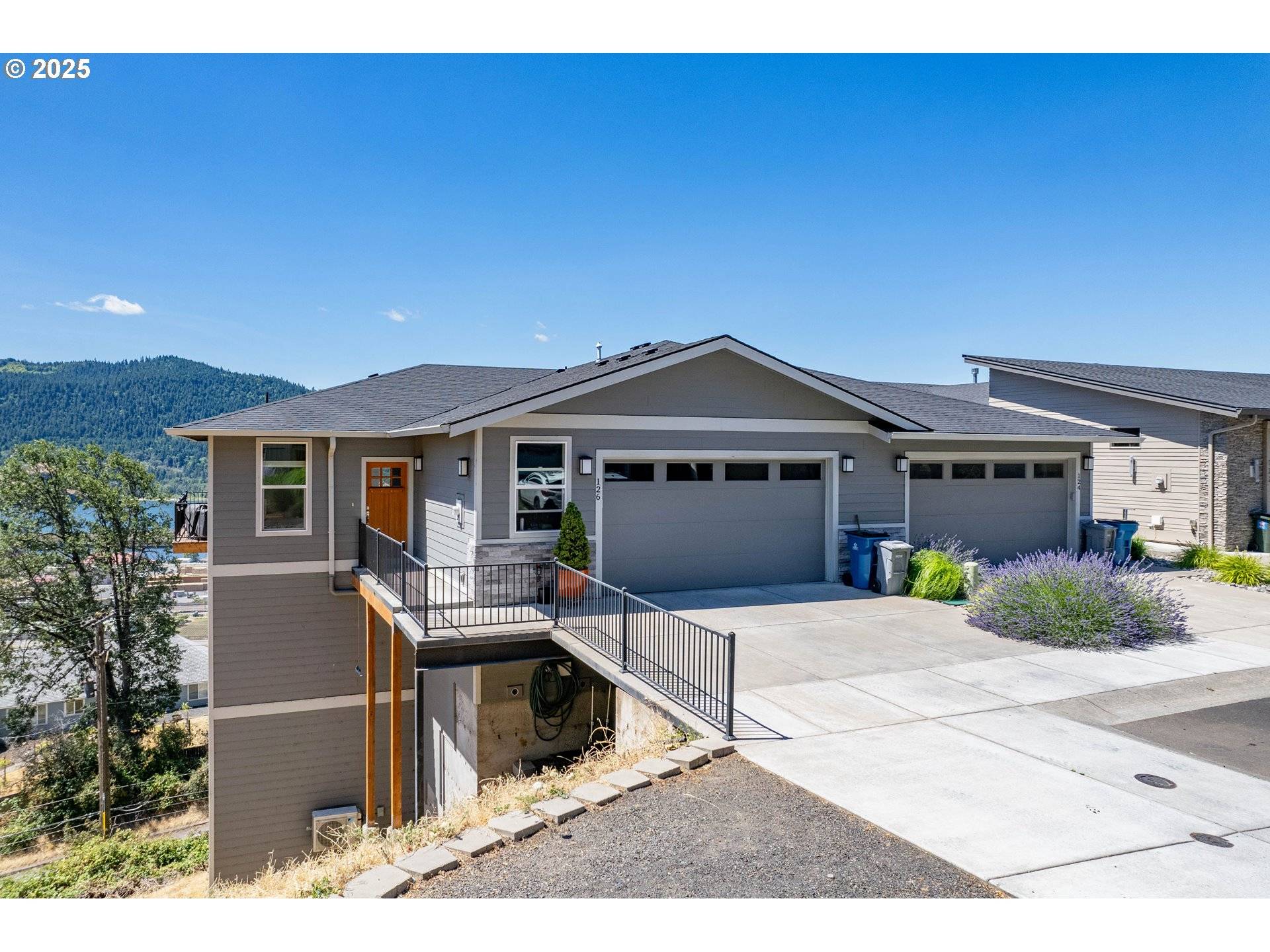 White Salmon, WA 98672,126 INGRAM PL