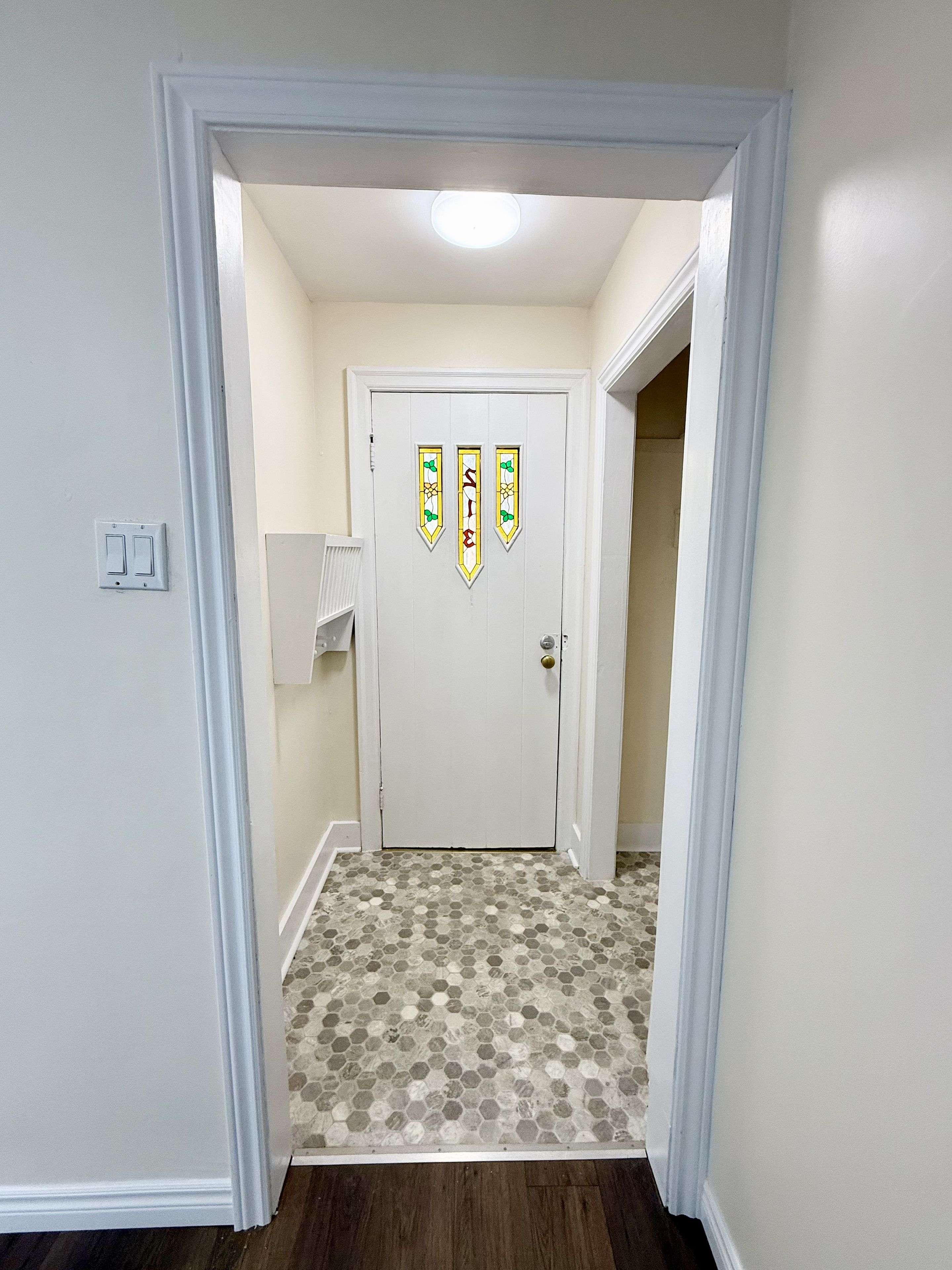 Chatham-kent, ON N8A 1K5,648 Wallace ST