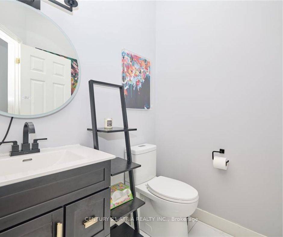 Niagara Falls, ON L2E 7M6,5200 DORCHESTER RD #3