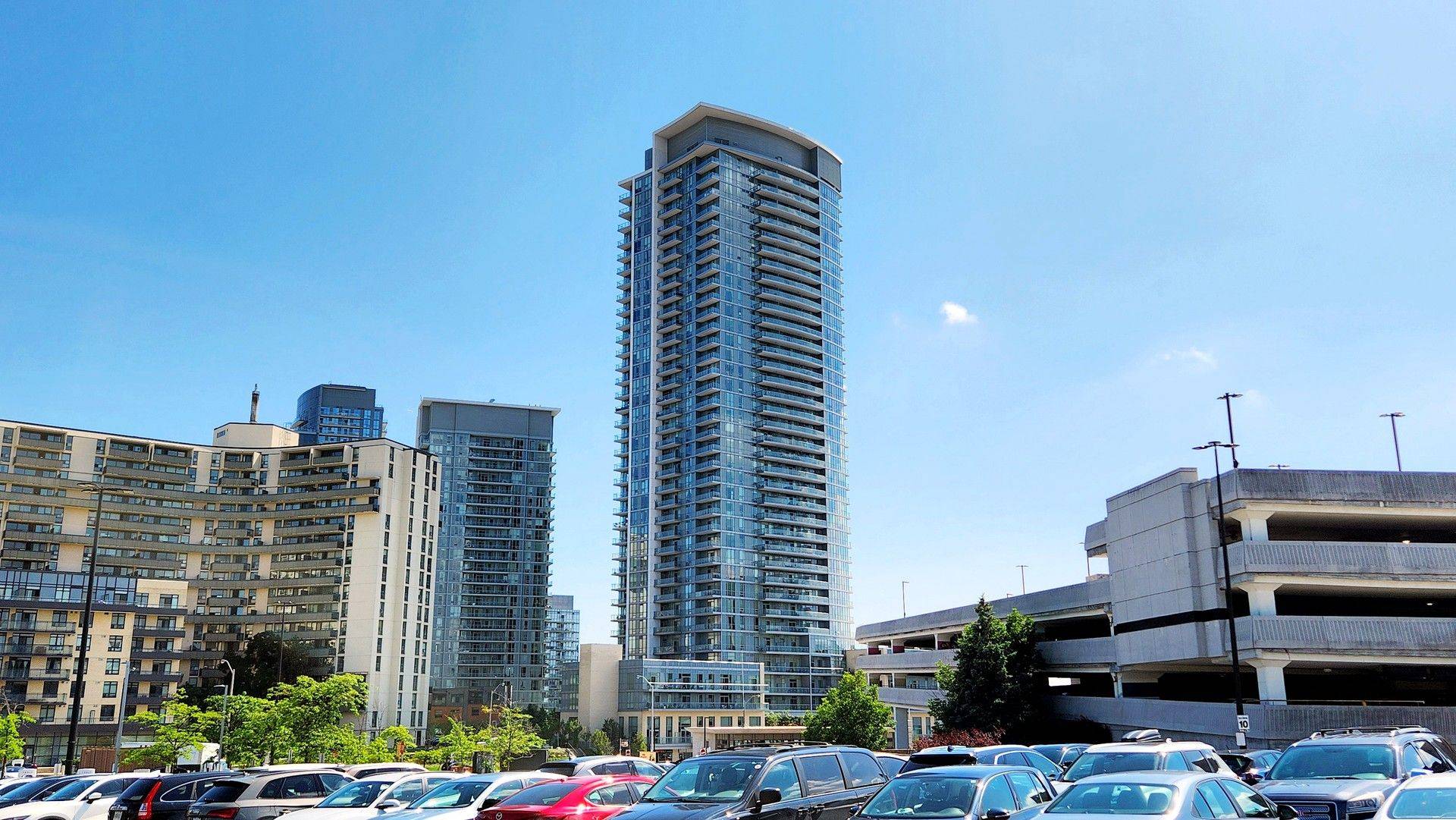 Toronto C15, ON M2J 0A9,70 Forest Manor RD #1401