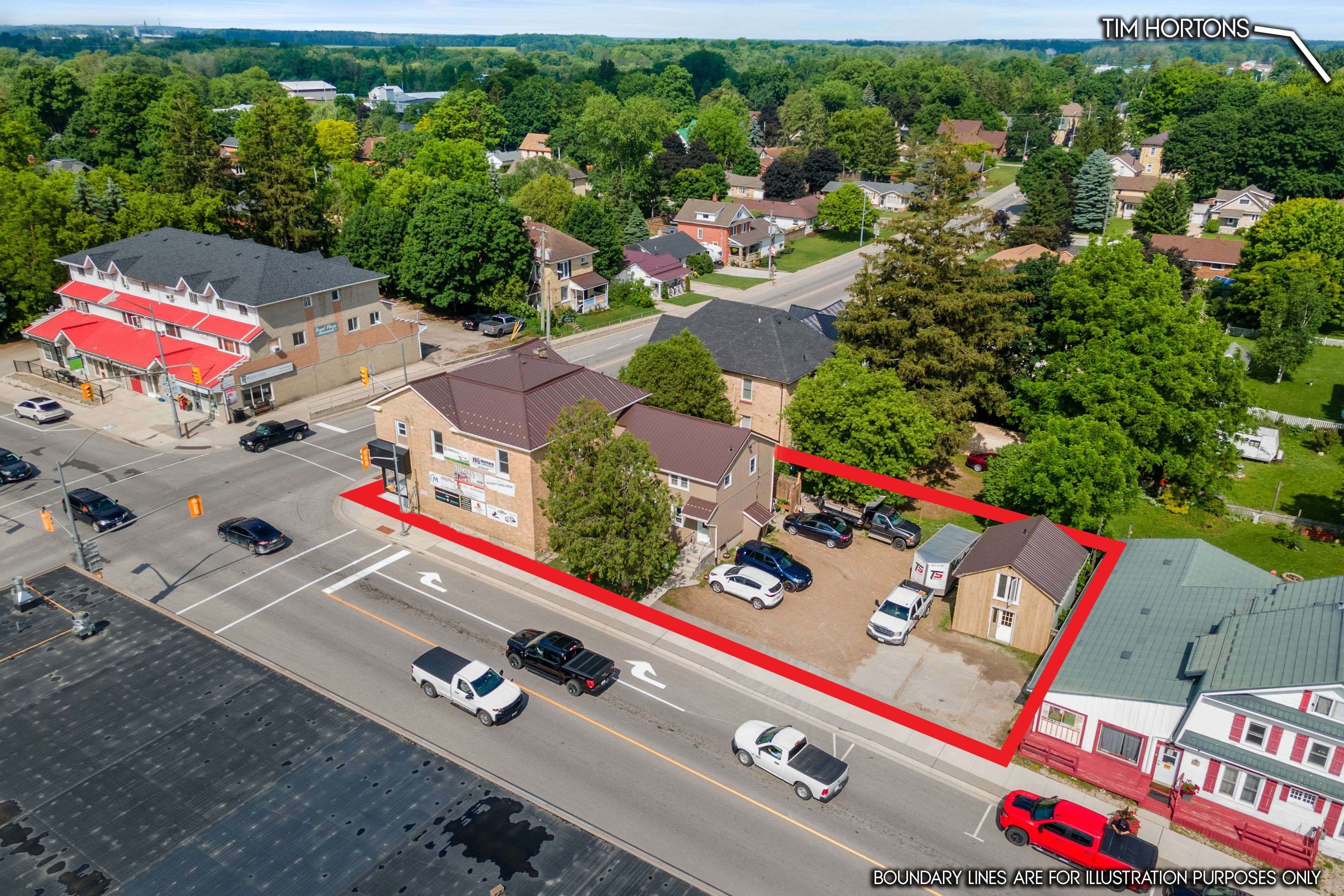 Minto, ON N0G 1Z0,4 ELORA ST N