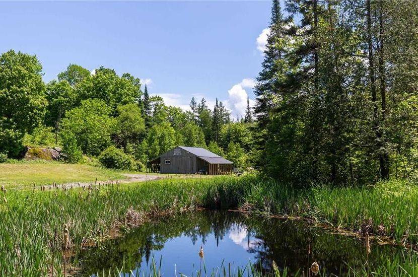 Huntsville, ON P1H 2J2,410 Etwell RD