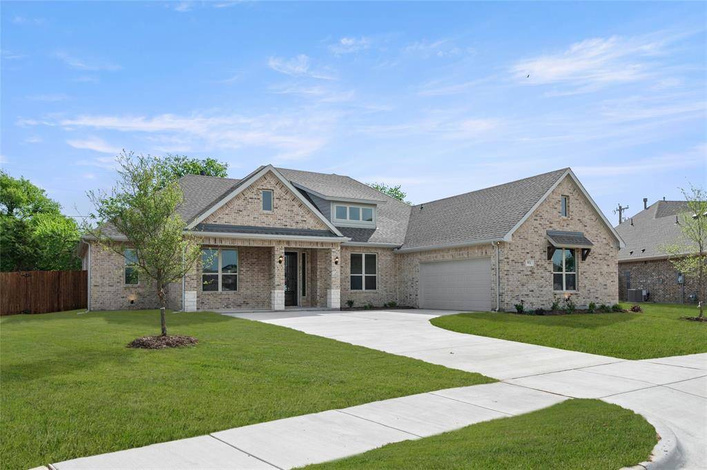 Desoto, TX 75115,951 Richard Pittmon Drive