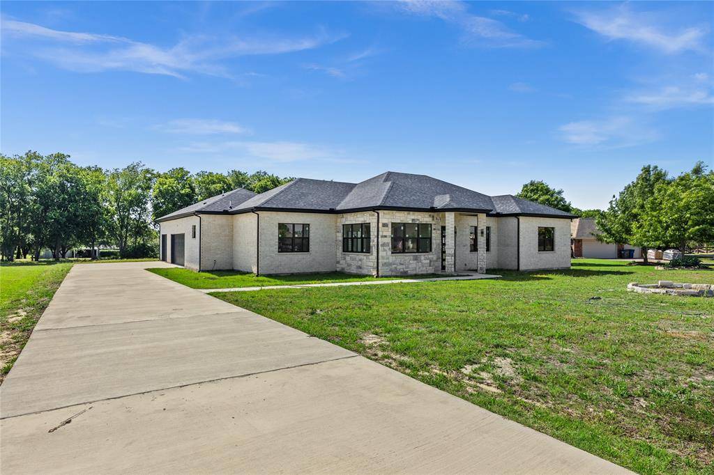 Lavon, TX 75166,1057 Meadow Hill Drive