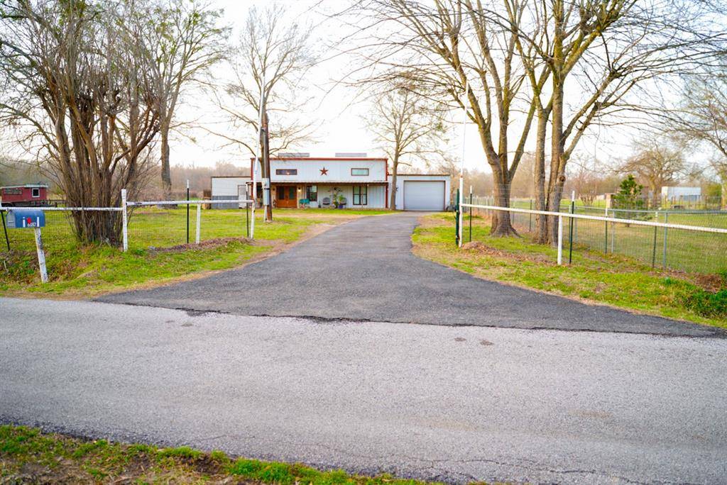 Murchison, TX 75778,6187 Mockingbird Lane