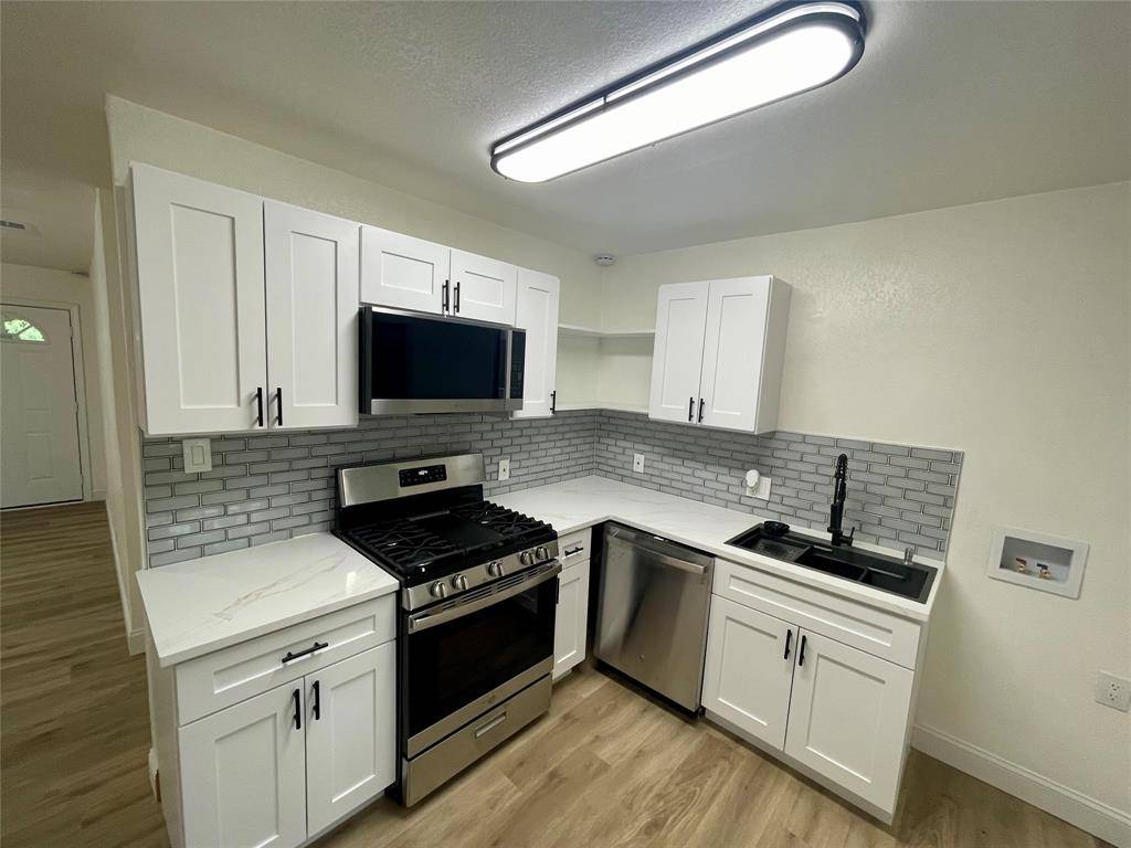 Waxahachie, TX 75165,126 Stephens Street