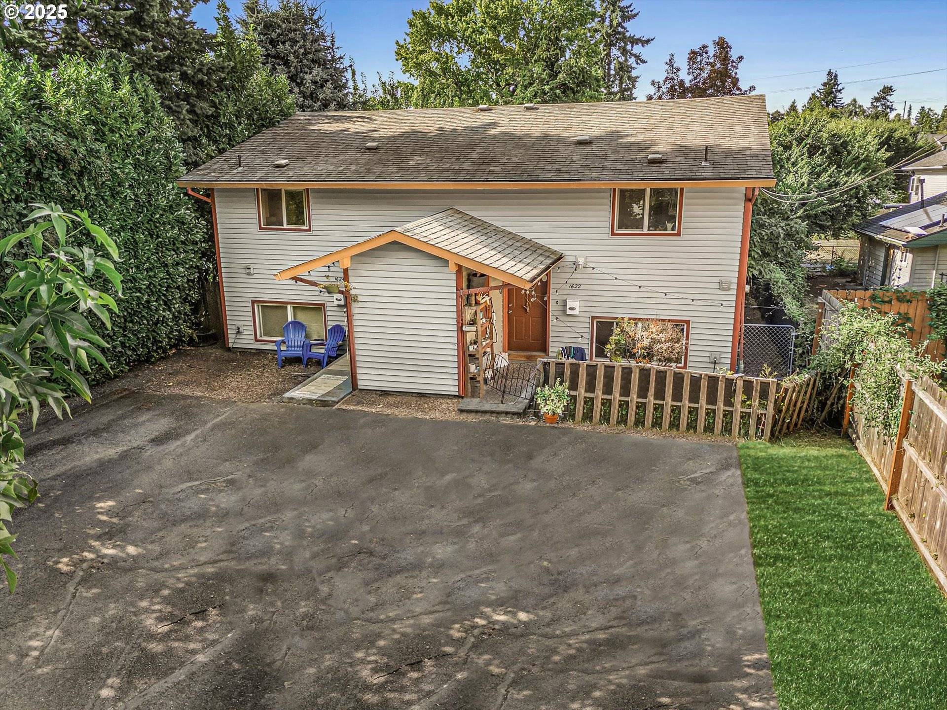 Portland, OR 97202,1622 SE CLATSOP ST