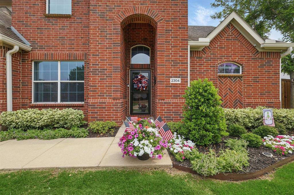 Denton, TX 76210,2304 Ranch House Drive