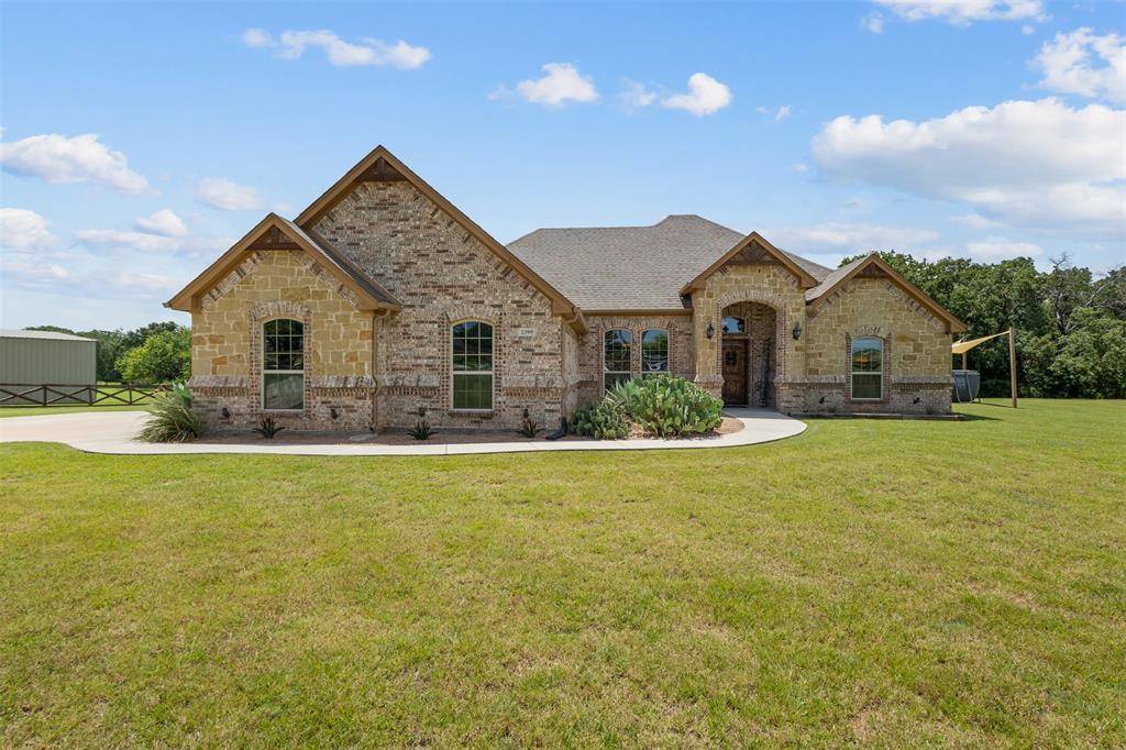 Springtown, TX 76082,2399 J E Woody Road