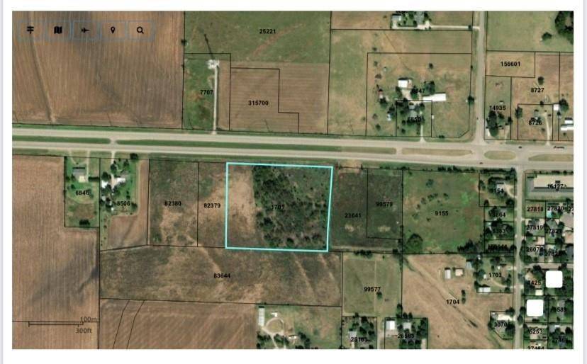 Lindsay, TX 76250,000 US 82