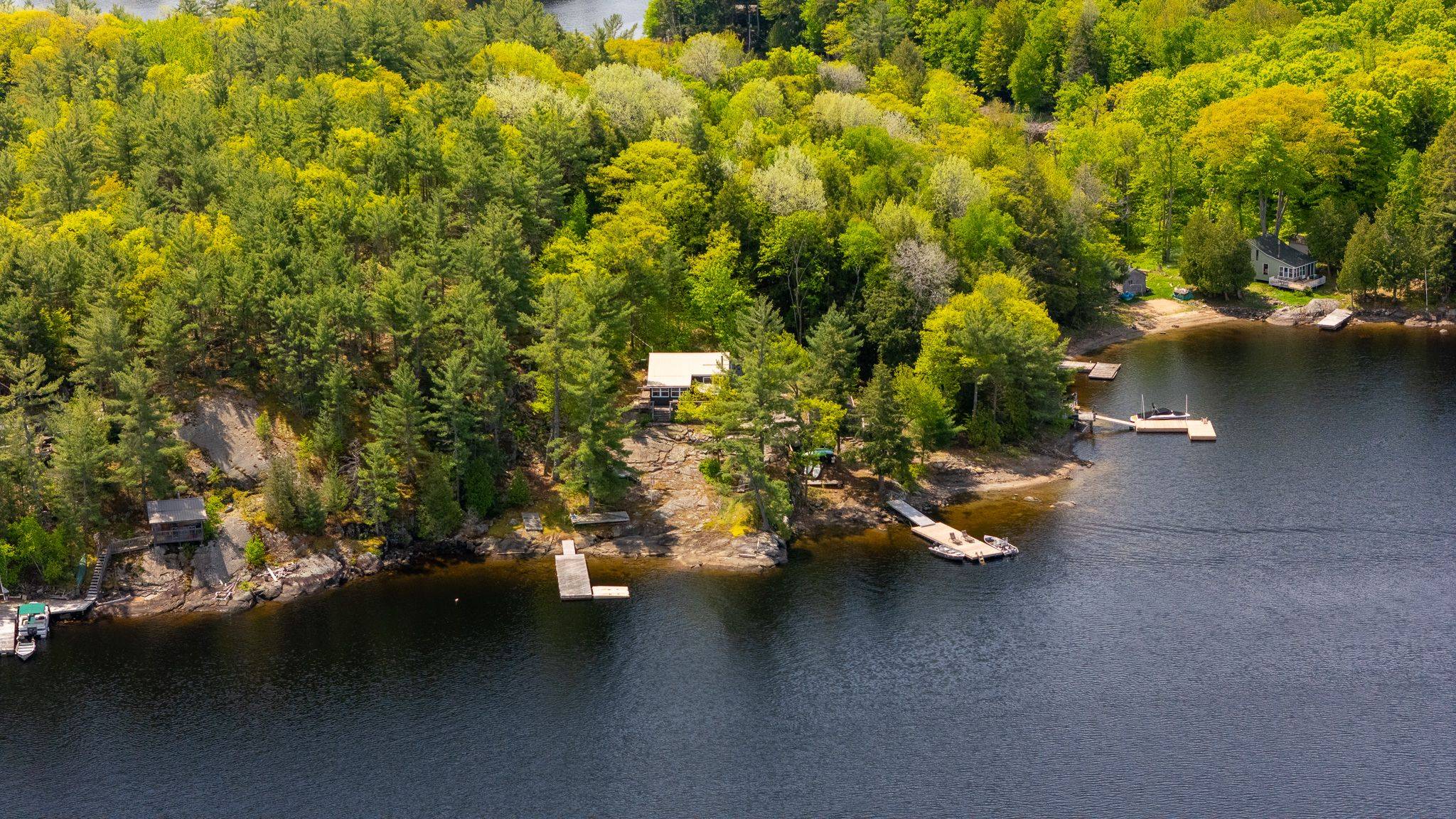 The Archipelago, ON P2A 2W8,7 Isabella IS
