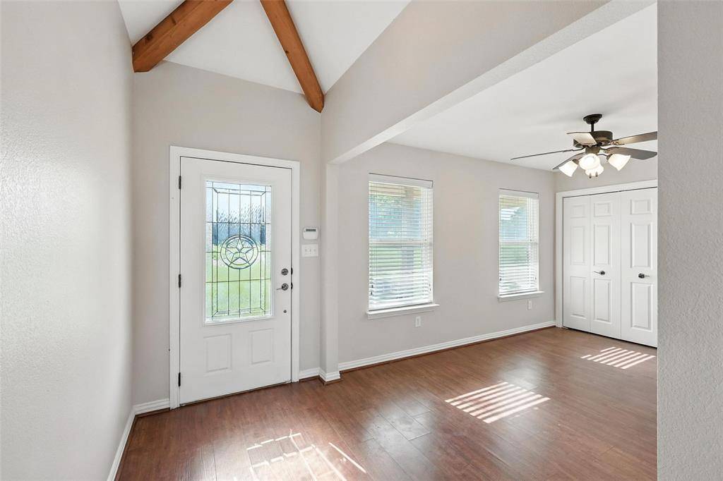 Sanger, TX 76266,6807 Sam Bass Road