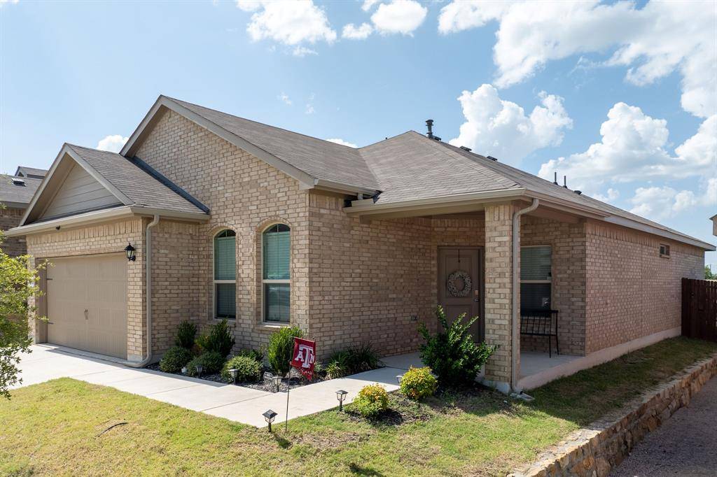 Fort Worth, TX 76108,9712 Cherryville Road
