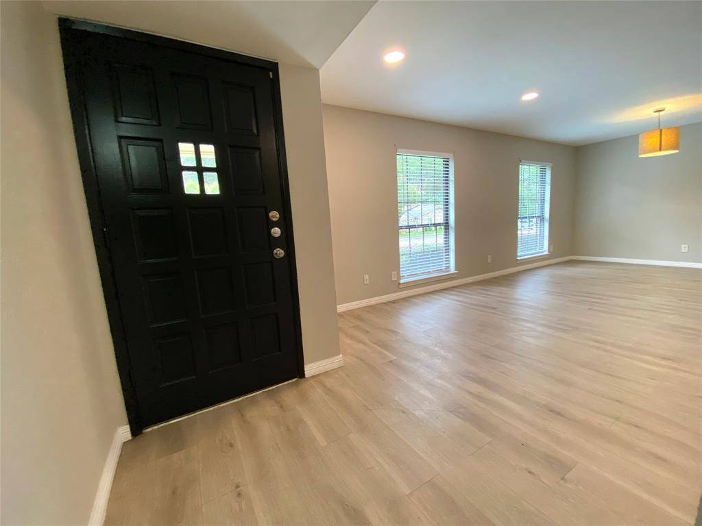 Garland, TX 75043,6221 Fallbrook Drive