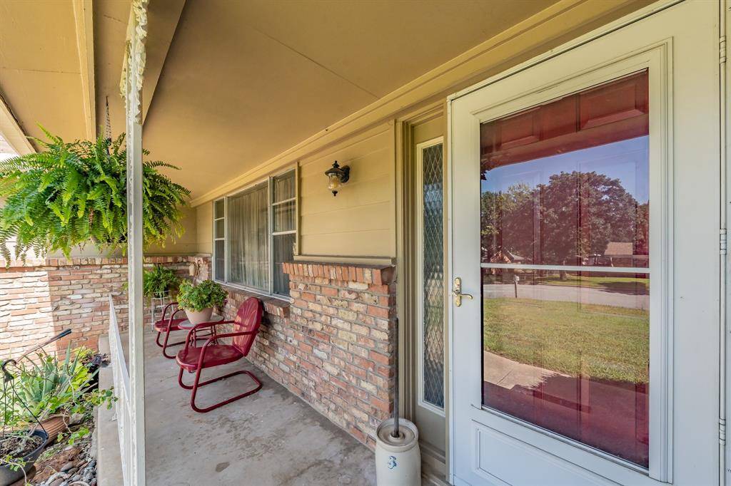 Hurst, TX 76053,840 Woodcrest Drive
