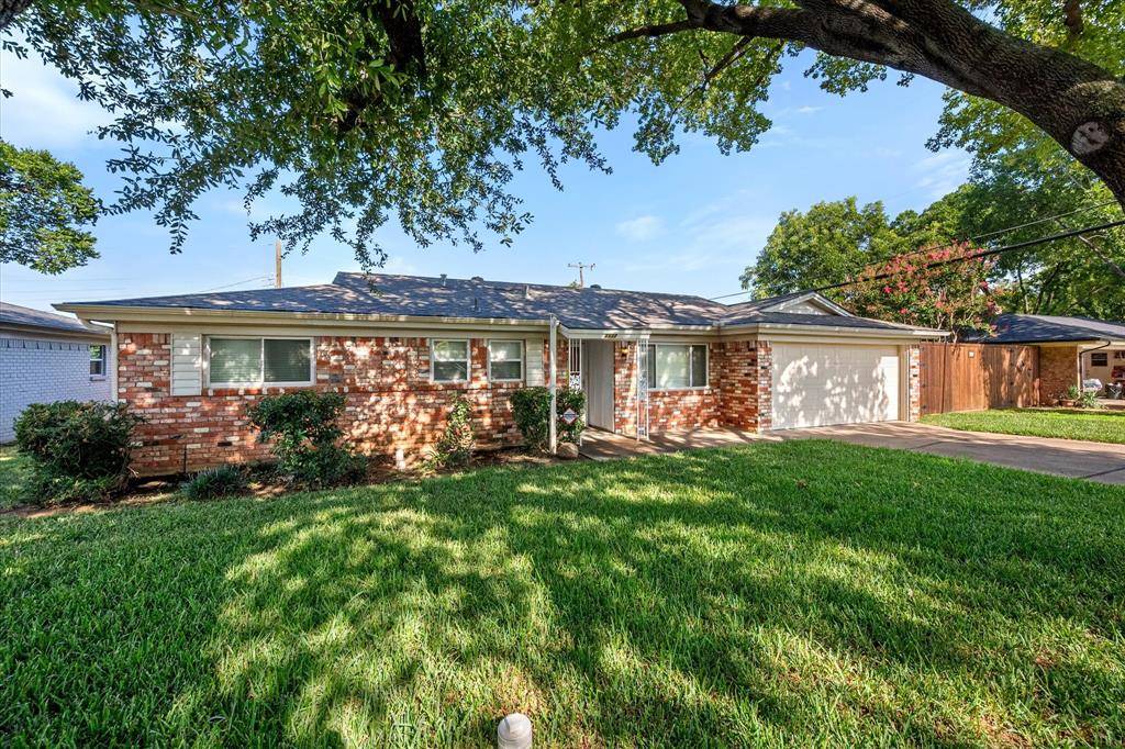 Hurst, TX 76053,1137 Irwin Drive