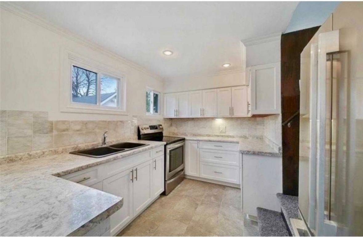 Niagara Falls, ON L2J 1M7,6525 Oneil ST