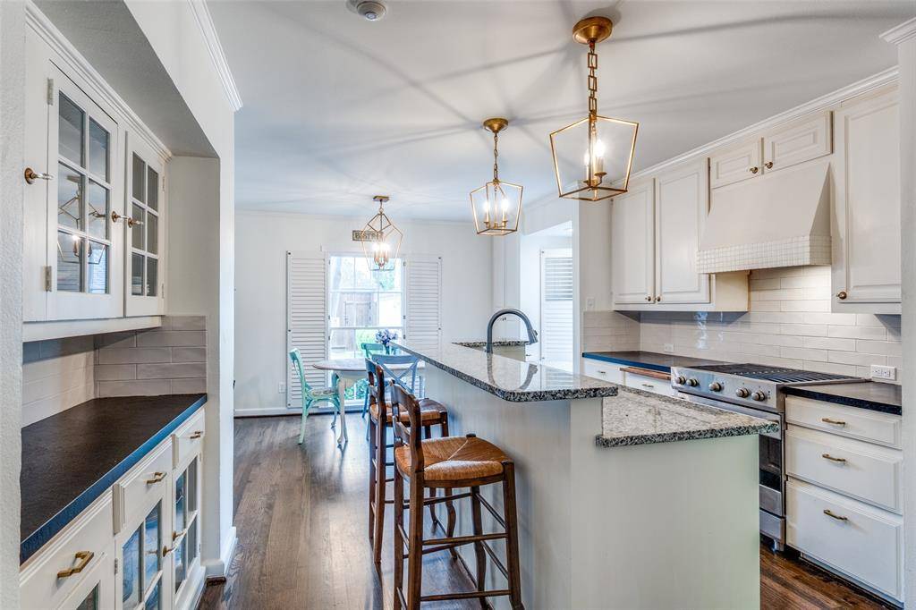 Highland Park, TX 75209,4641 Mockingbird Lane