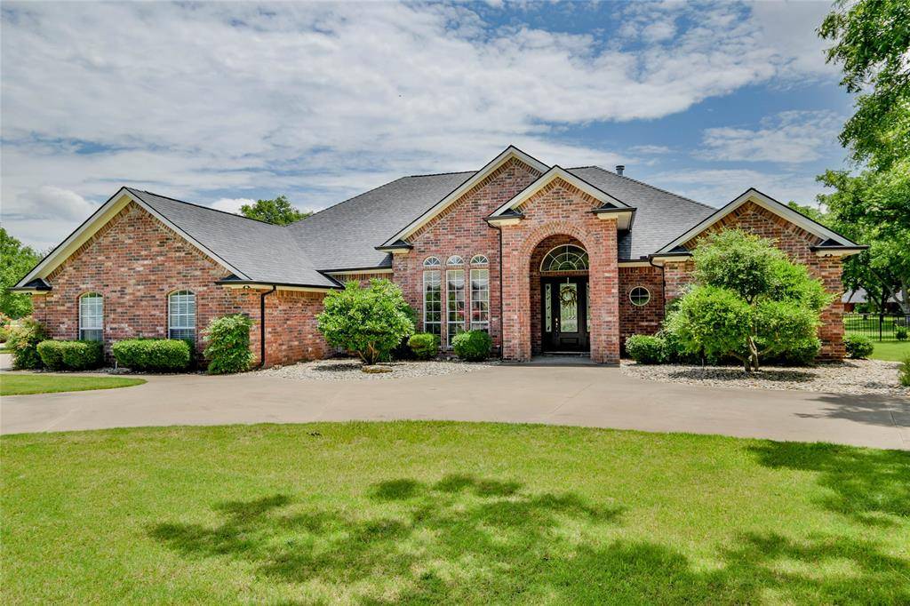 Granbury, TX 76049,5905 Dog Leg Court
