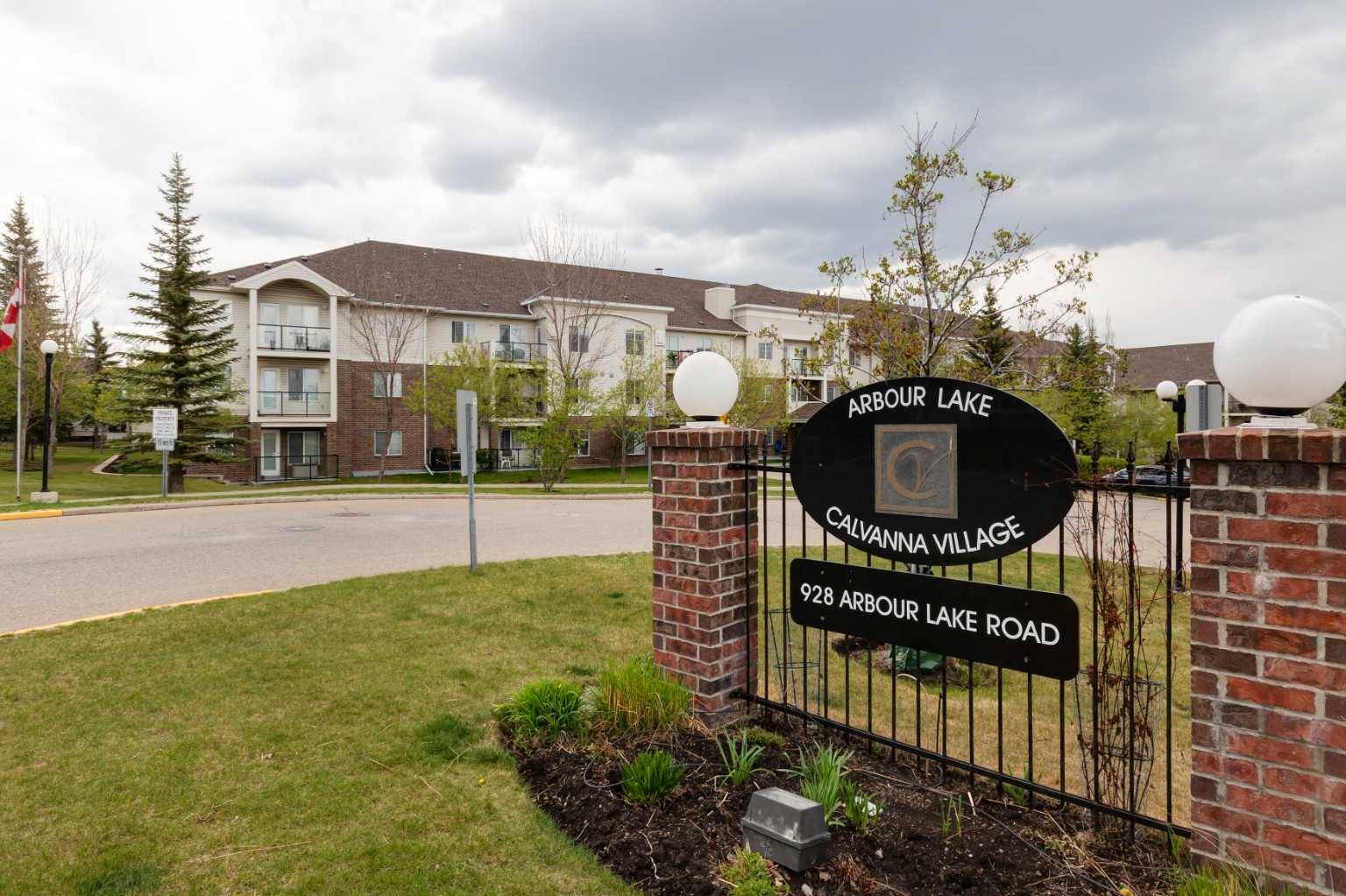 Calgary, AB T3G5T2,928 Arbour Lake RD NW #1108