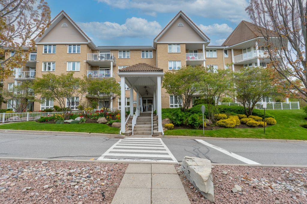 Kawartha Lakes, ON K9V 6K6,51 Rivermill BLVD #208