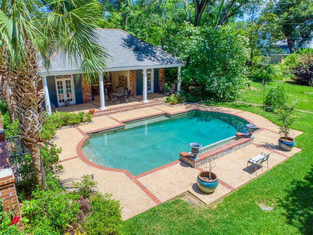 Shreveport, LA 71106,3909 Creswell Avenue
