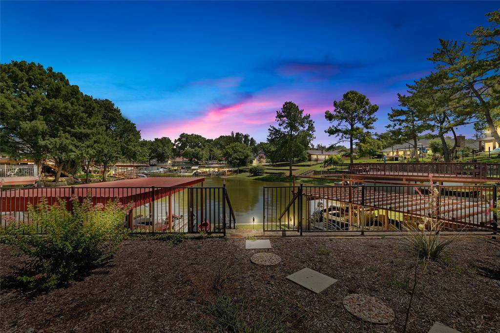 Azle, TX 76020,321 Timberlake Drive