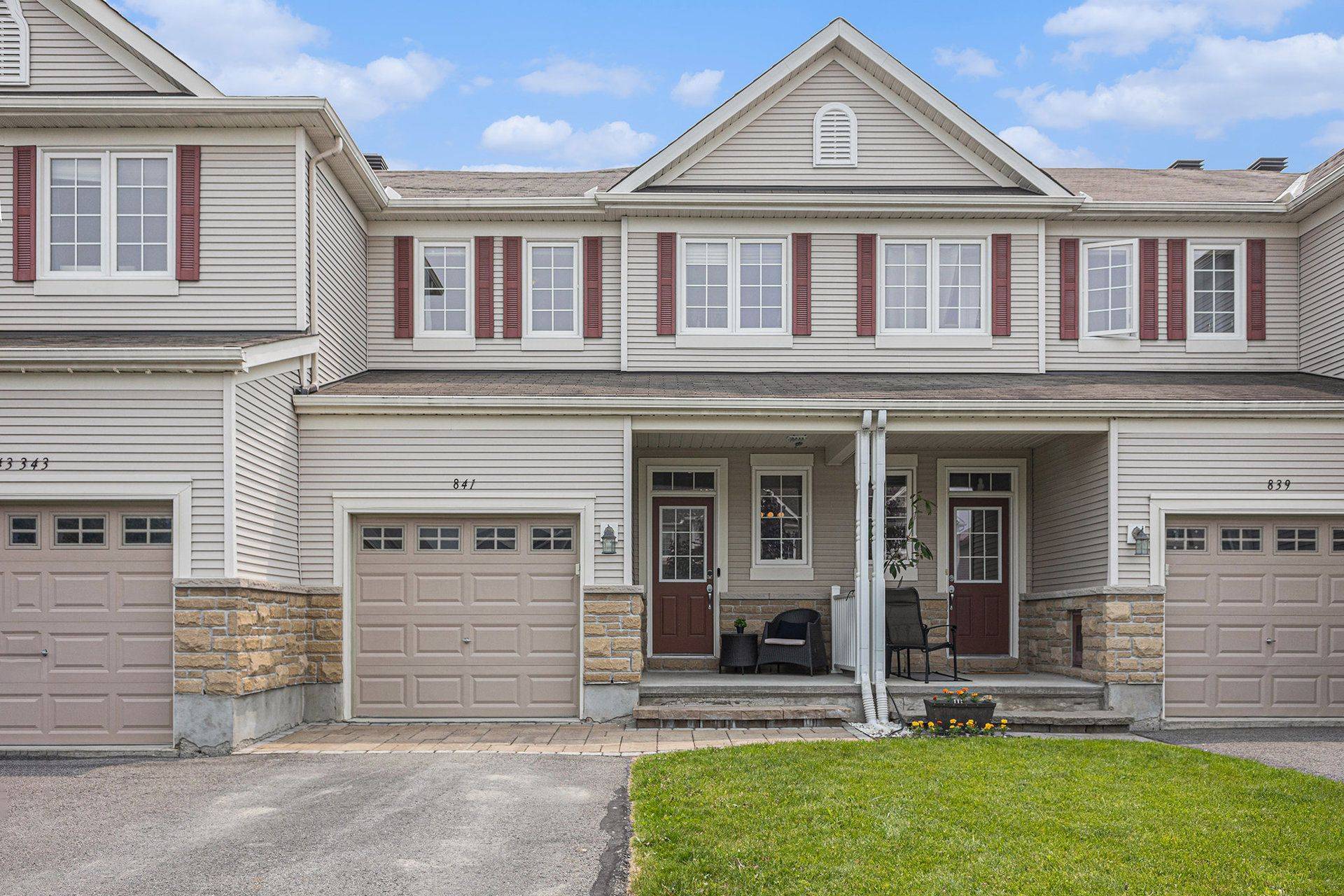 Kanata, ON K2M 0E7,841 Tabaret ST
