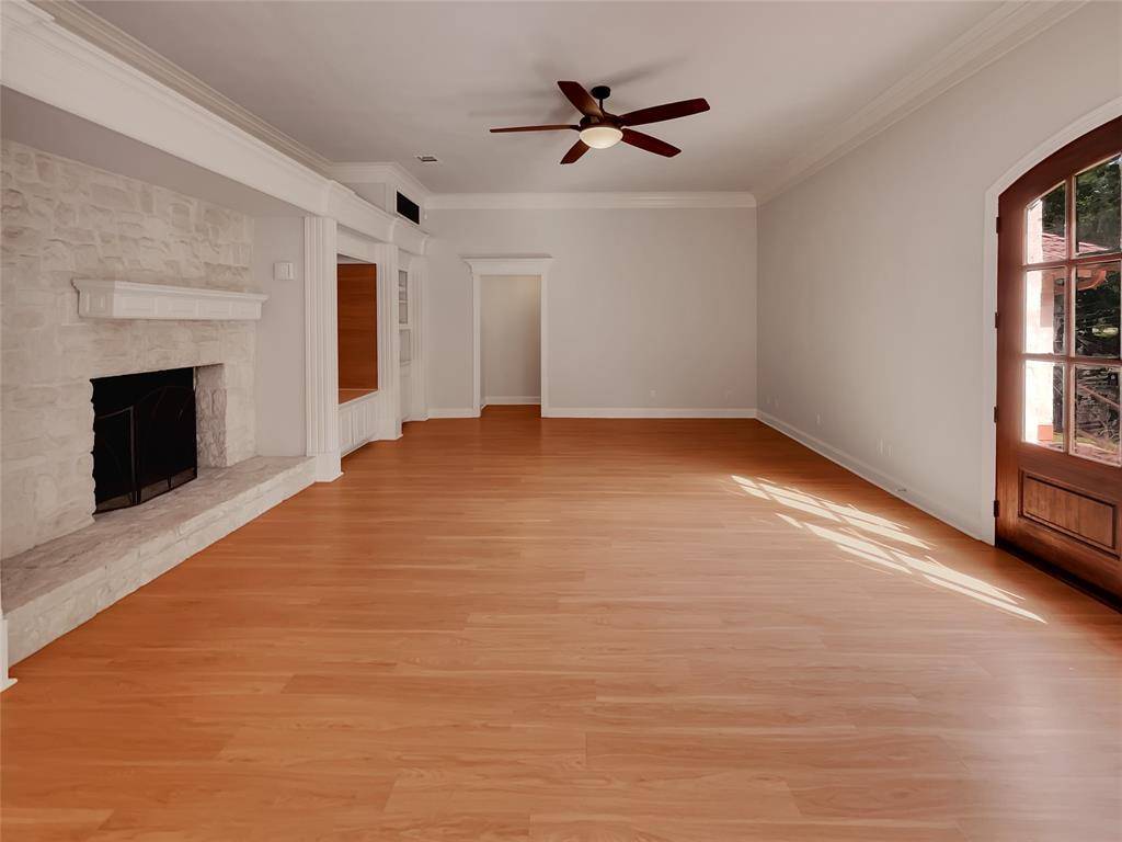 Duncanville, TX 75116,622 N Casa Grande Circle