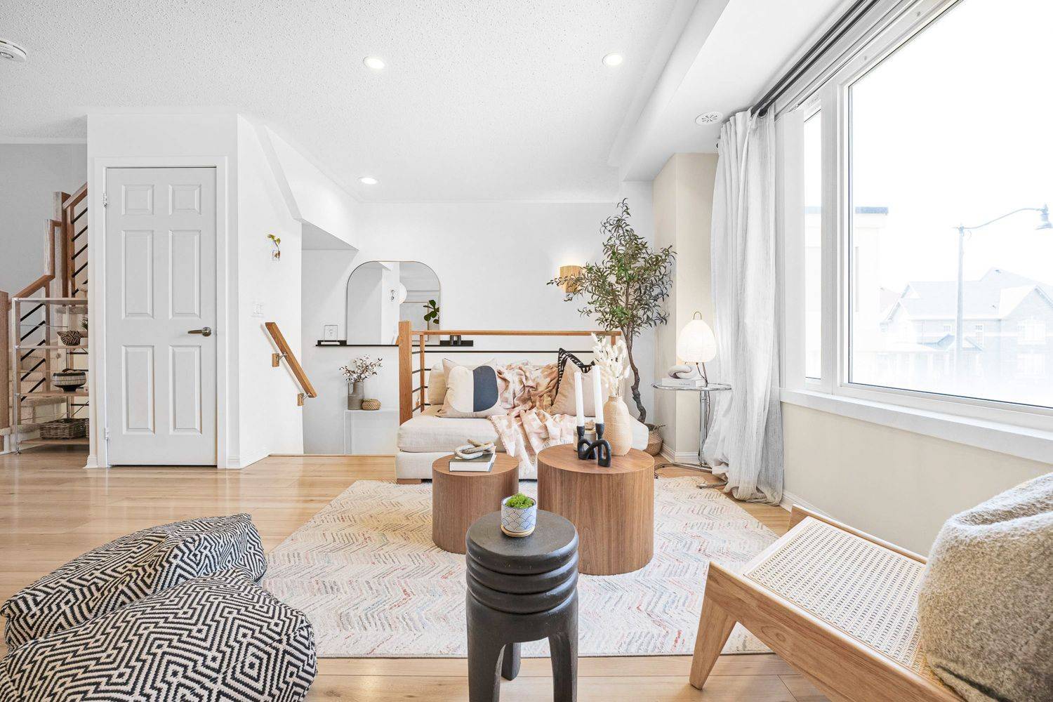 Brampton, ON L6Y 6G2,1 Beckenrose CT #19